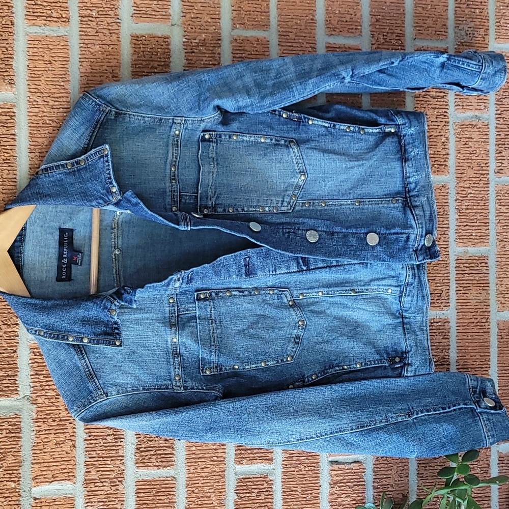 Rock & Republic women's stretch denim studded jacket size M